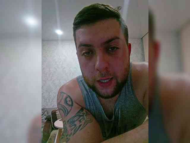 Tarzan23 Live Webcam on BongaCams