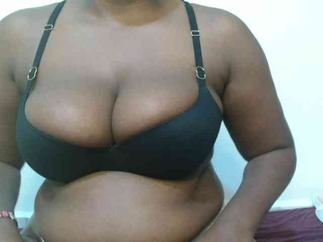 Ebonytiffany2 webcam
