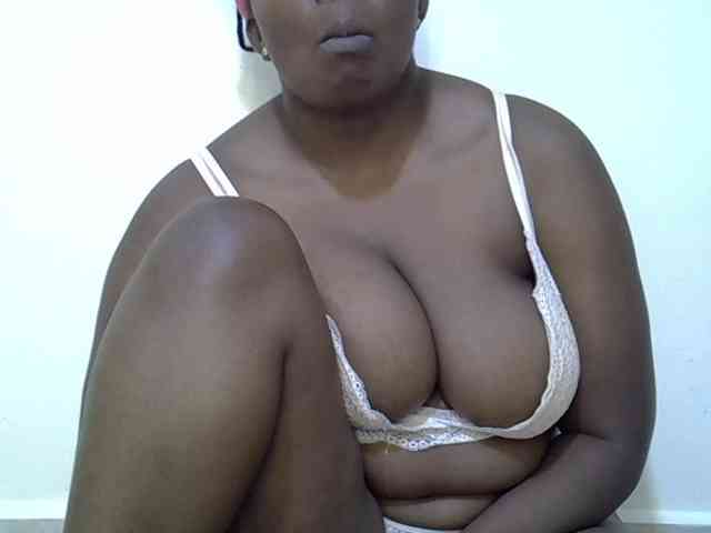 Ebonytiffany2 webcam