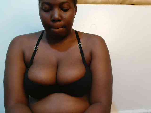 Ebonytiffany2 webcam