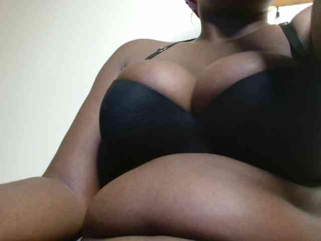 Ebonytiffany2