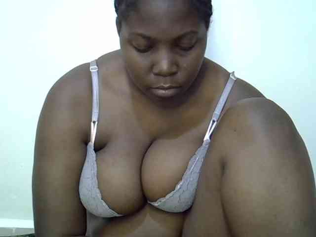 Ebonytiffany2 webcam