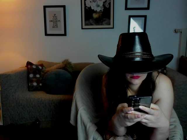 CassidyJoy's BongaCams show and profile