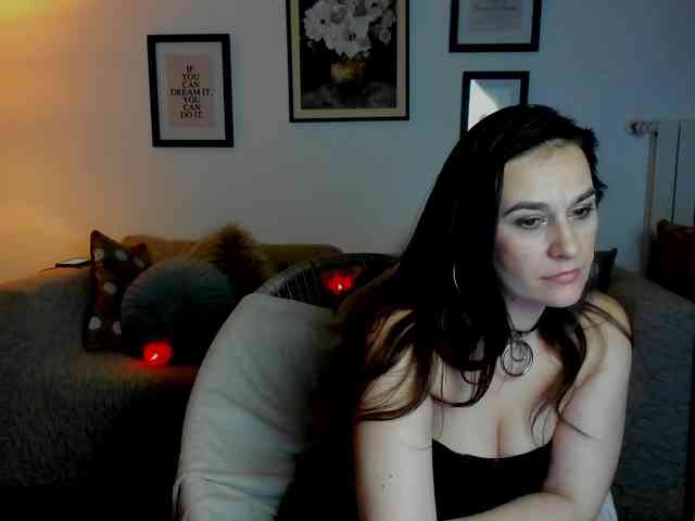 CassidyJoy webcam
