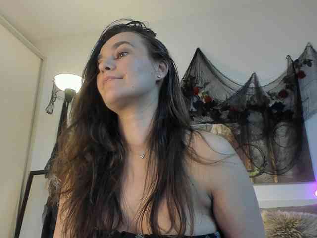 CassidyJoy webcam