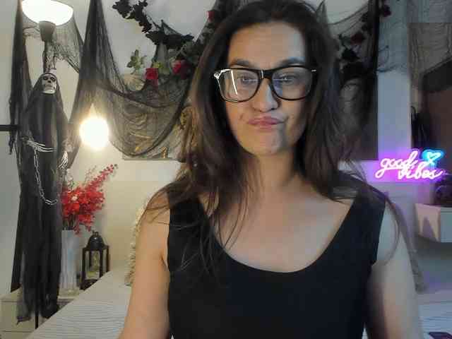 CassidyJoy webcam