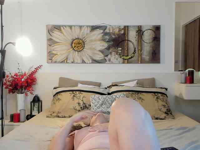 CassidyJoy webcam