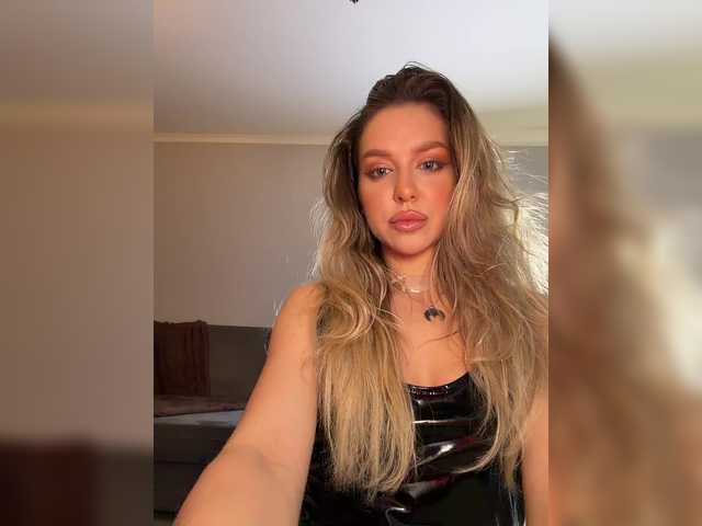 MistressX555 from BongaCams