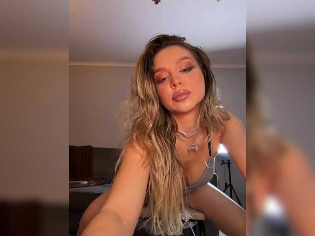 MistressX555 from BongaCams