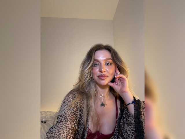 MistressX555's BongaCams show and profile