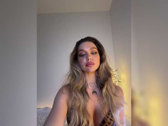 MistressX555's BongaCams show and profile