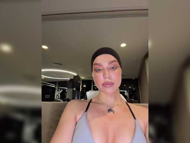 MistressX555's BongaCams show and profile