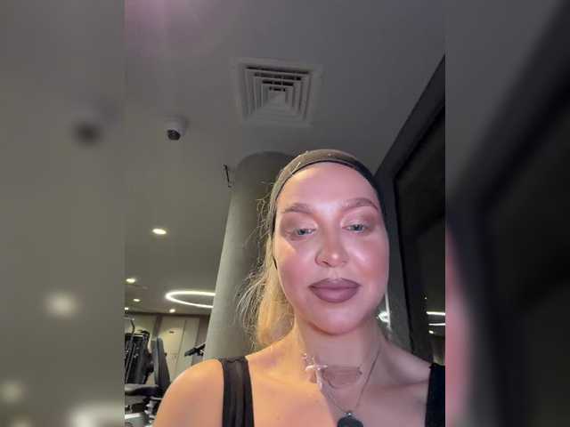 MistressX555's BongaCams show and profile