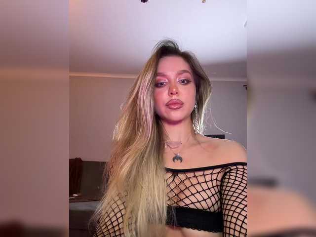 MistressX555 live cam