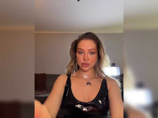 MistressX555's BongaCams show and profile