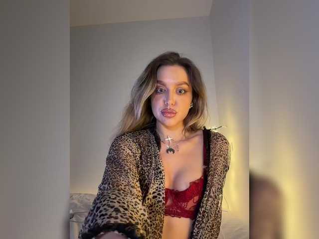 MistressX555's BongaCams show and profile