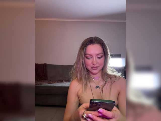 MistressX555's BongaCams show and profile