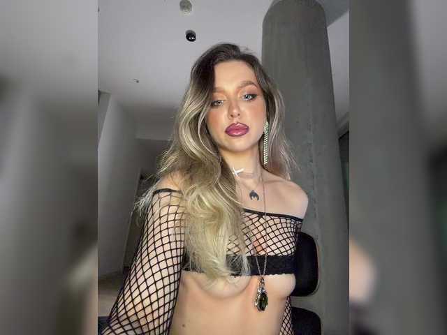 MistressX555's BongaCams show and profile