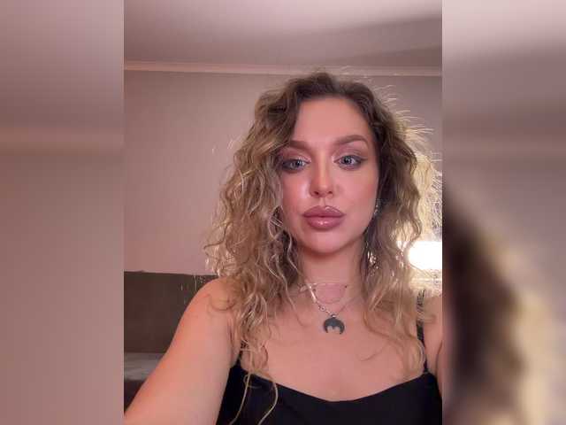 MistressX555's BongaCams show and profile