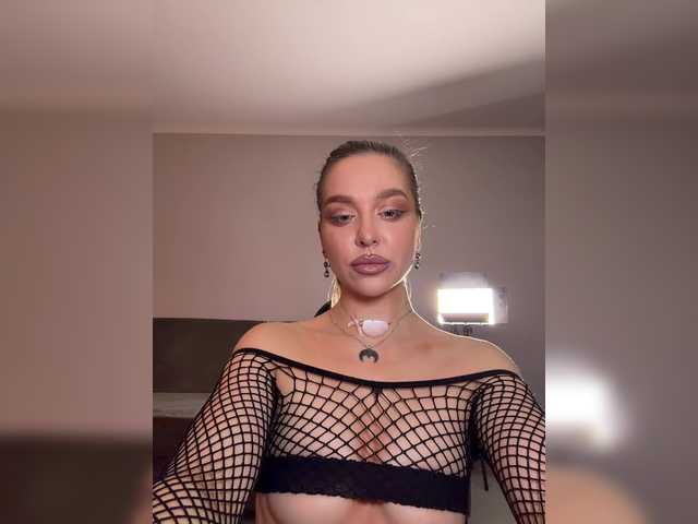 MistressX555's BongaCams show and profile