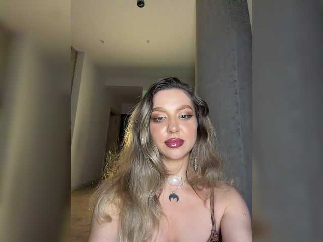 MistressX555's BongaCams show and profile