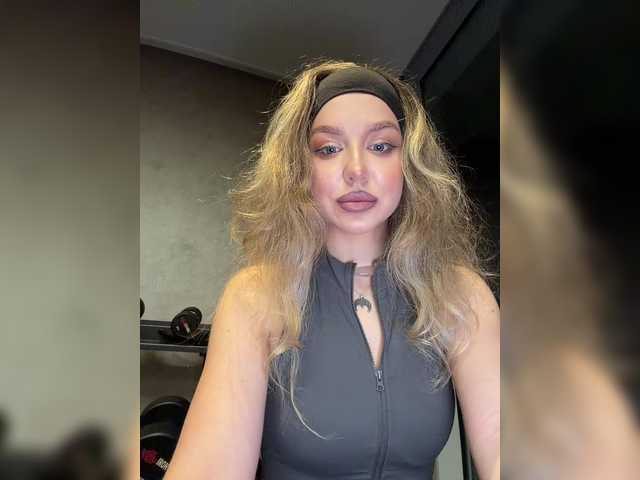 MistressX555's BongaCams show and profile