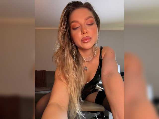 MistressX555 from BongaCams is Freechat