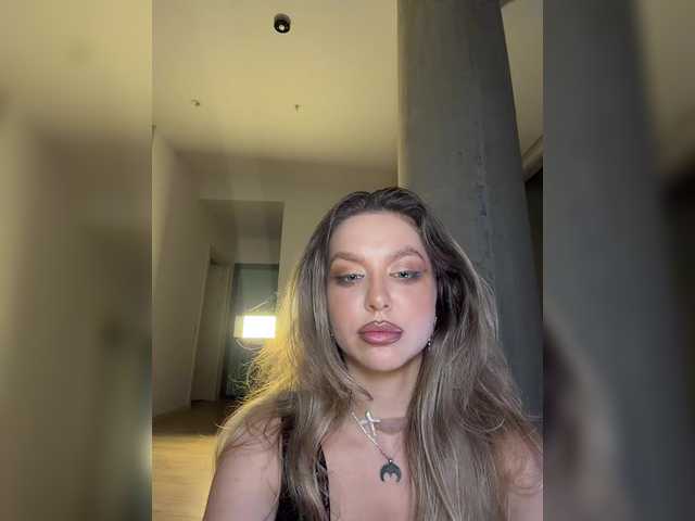 MistressX555's BongaCams show and profile