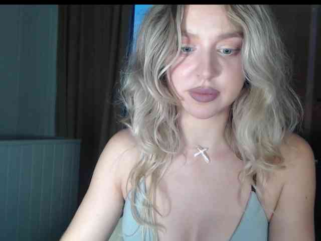 MistressX555 webcam