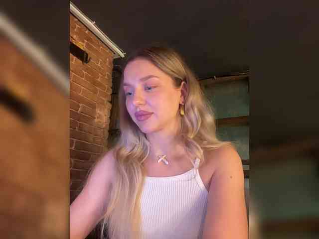 MistressX555's webcam live show
