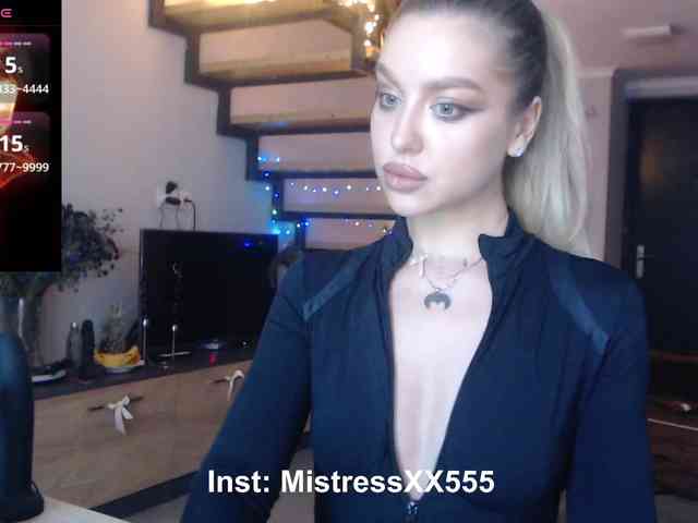 MistressX555 webcam