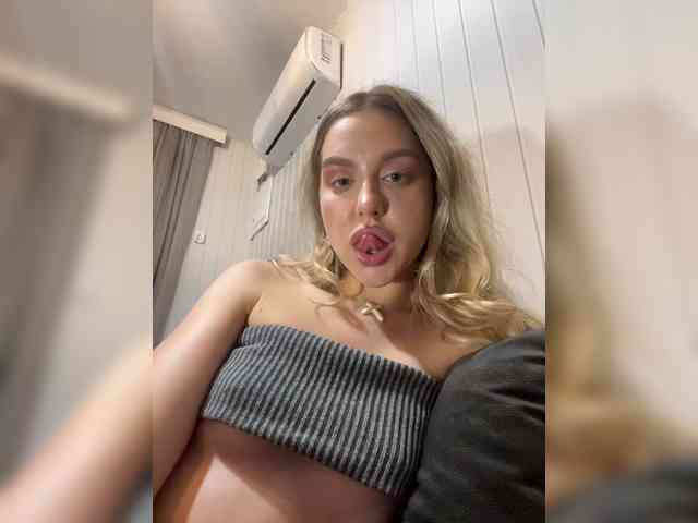 MistressX555 MistressX555