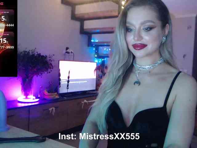 MistressX555 webcam