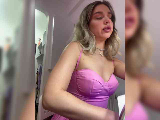MistressX555 webcam
