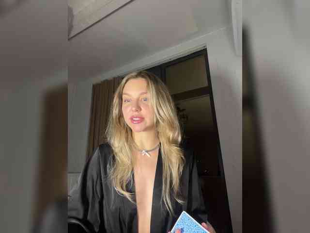 MistressX555 webcam