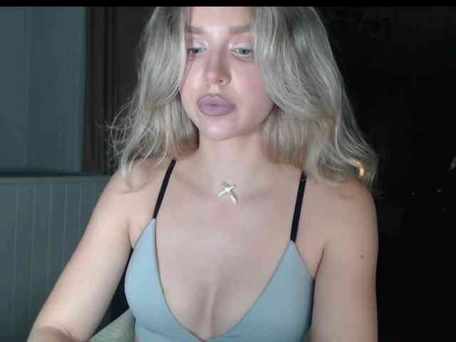 MistressX555 webcam