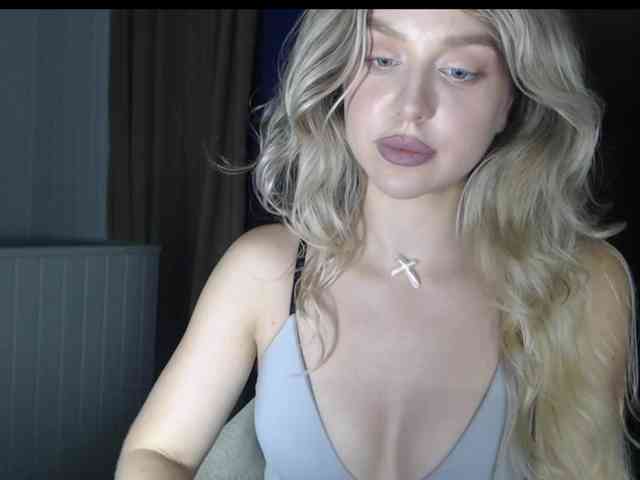 MistressX555 webcam