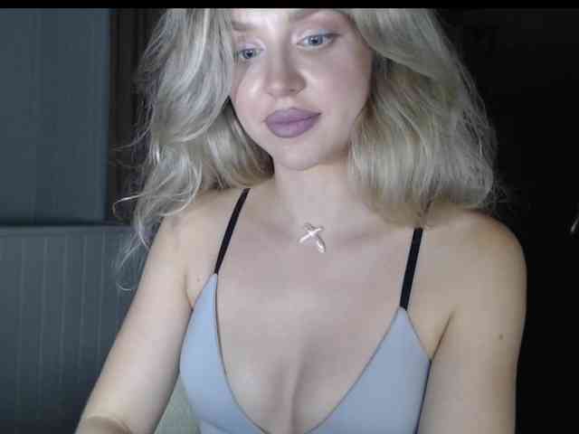 MistressX555 webcam