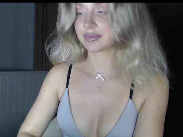 MistressX555 webcam