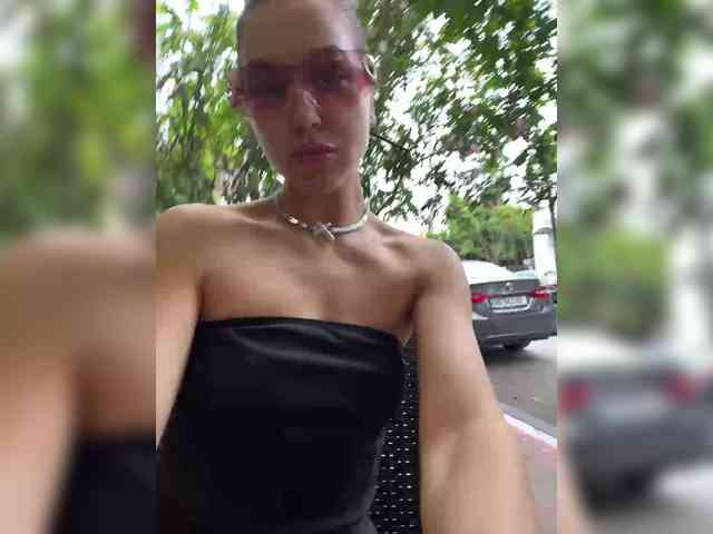 MistressX555 webcam