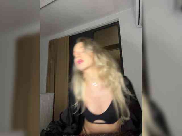 MistressX555 webcam