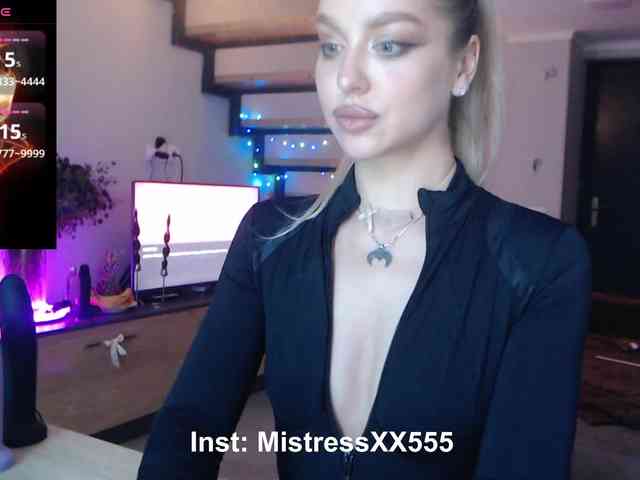 MistressX555 webcam