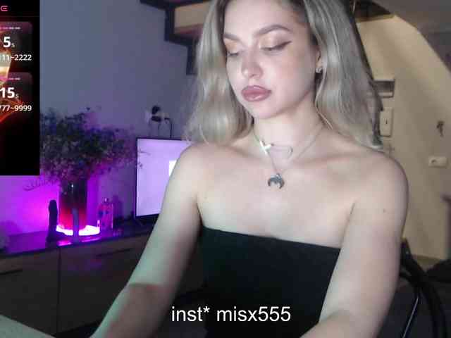 MistressX555 webcam