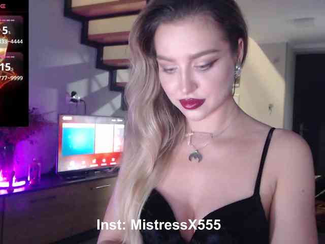 MistressX555 webcam