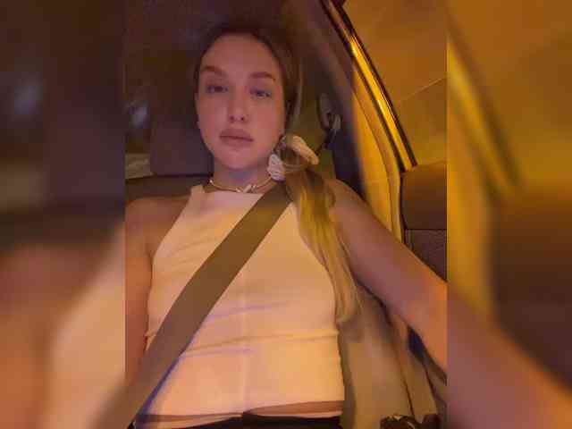 MistressX555 webcam