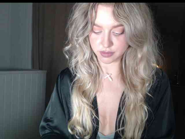 MistressX555 webcam