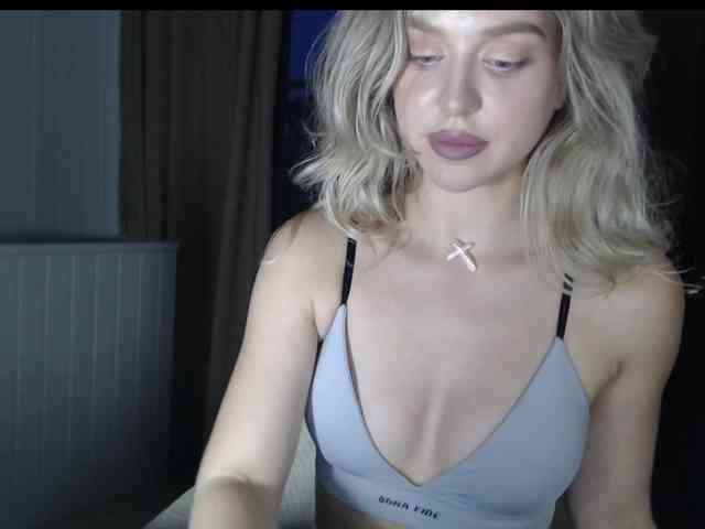 MistressX555 webcam