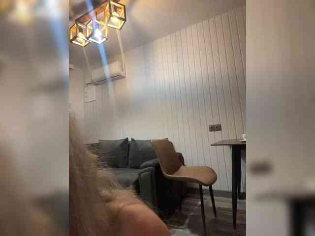 MistressX555 webcam