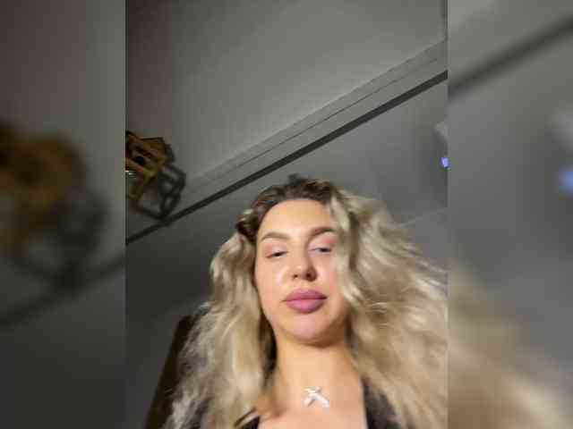MistressX555 webcam