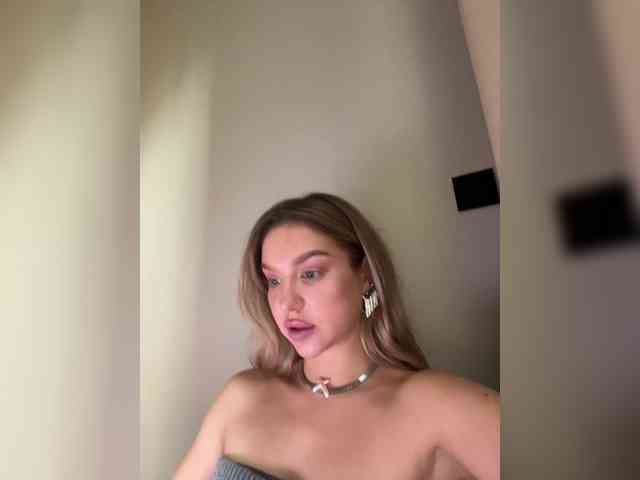 MistressX555 webcam